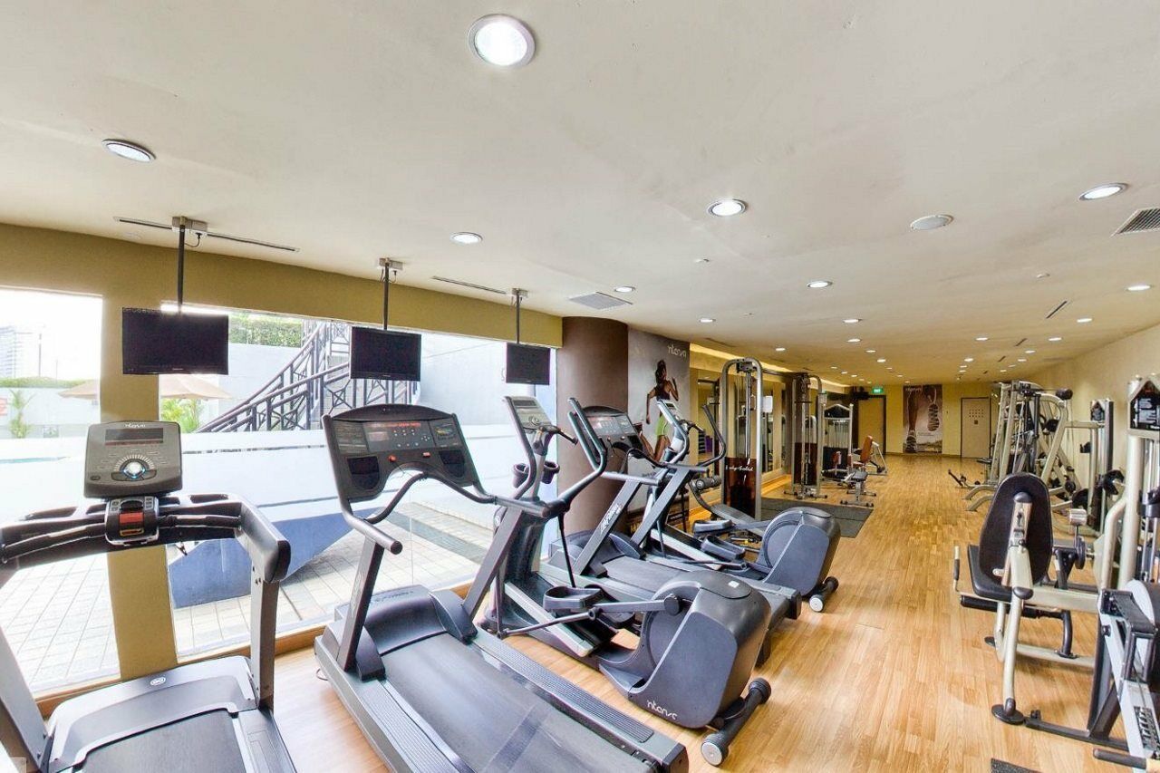 Millennium Hotel Sirih Джакарта Екстериор снимка