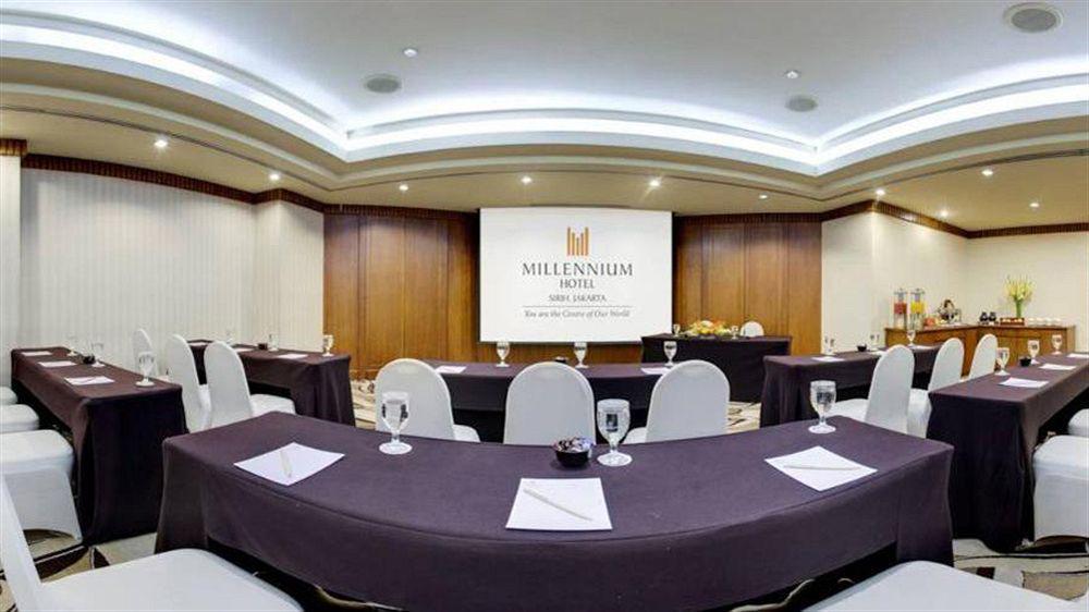 Millennium Hotel Sirih Джакарта Екстериор снимка